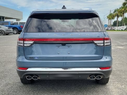 Used 2025 Lincoln Aviator AWD image 9