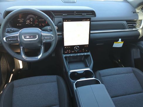 New 2026 GMC Terrain Elevation w/ Technology Package II FWD image 18