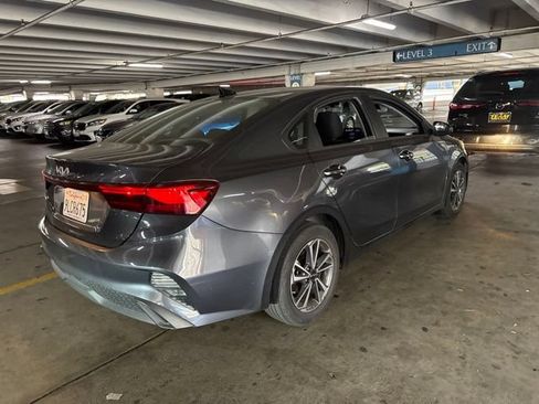Certified 2024 Kia Forte LXS FWD image 4