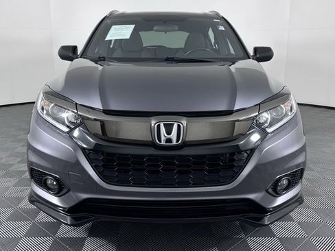 Used 2020 Honda HR-V Sport image 3