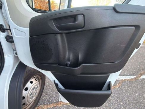 Used 2019 RAM ProMaster 1500 w/ Premium Appearance Group image 16