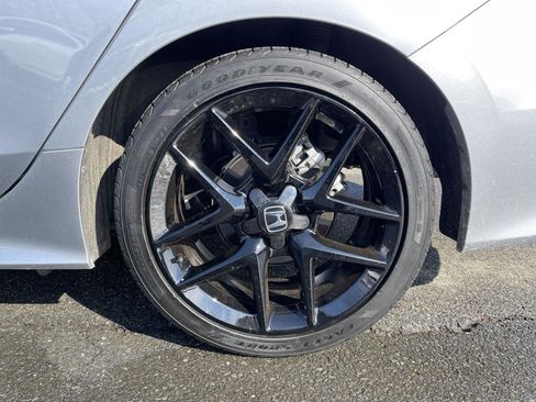 Used 2023 Honda Civic Sport image 23