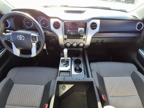 Used 2016 Toyota Tundra SR5 image 16