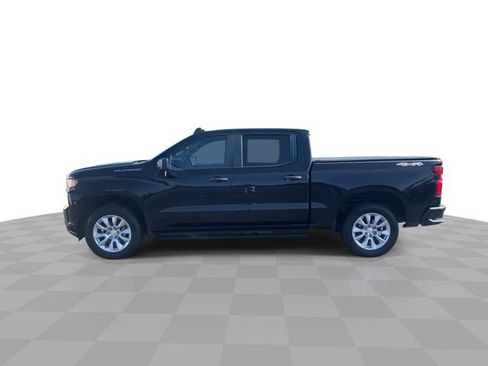 Used 2020 Chevrolet Silverado 1500 Custom w/ Custom Value Package AWD/4WD image 5