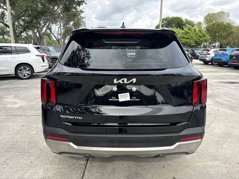 Used 2025 Kia Sorento SX FWD image 25