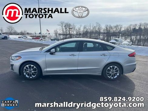 Used 2019 Ford Fusion SE image 6