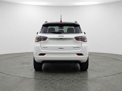 Used 2025 Jeep Compass Limited AWD/4WD image 7
