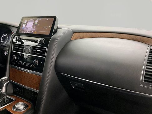 Used 2024 Nissan Armada SL w/ Captain's Chairs Package AWD/4WD image 24