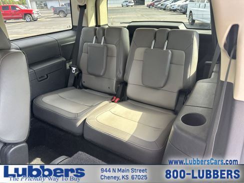 Used 2018 Ford Flex Limited w/ Equipment Group 301A FWD image 21