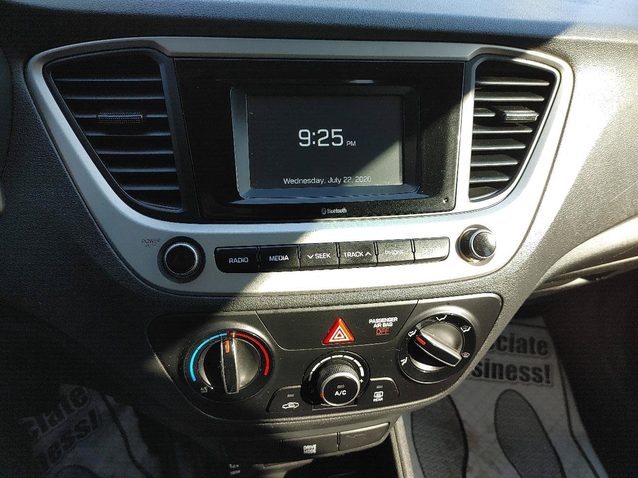 Used 2019 Hyundai Accent SE FWD image 11