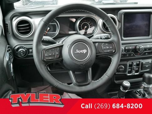 Used 2021 Jeep Gladiator Sport w/ Quick Order Package 24Q 80Th AWD/4WD image 43