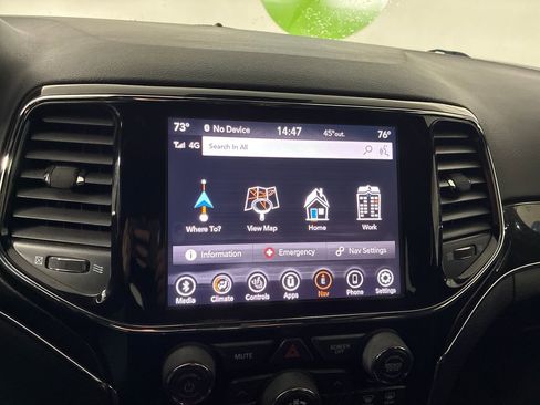 Used 2021 Jeep Grand Cherokee Trailhawk w/ Trailhawk Luxury Group image 29