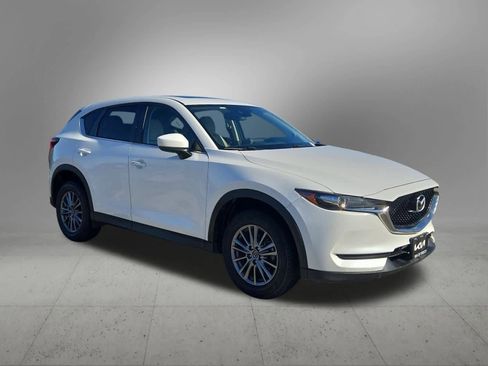 Used 2017 MAZDA CX-5 Touring w/ Preferred Equipment Package image 8