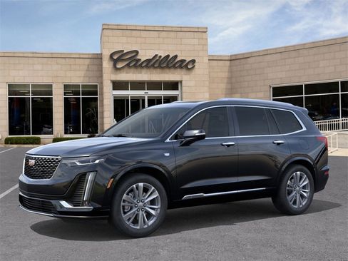 New 2025 Cadillac XT6 Premium Luxury image 2