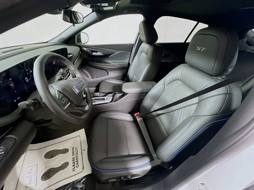 New 2026 Buick Envista Sport Touring w/ Convenience I Package FWD image 16