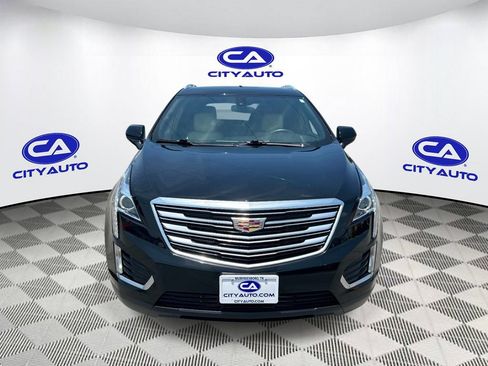 Used 2017 Cadillac XT5 FWD image 11