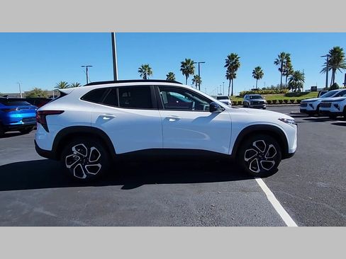 New 2026 Chevrolet Trax RS w/ Driver Confidence Package image 20