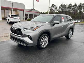 New 2026 Toyota Highlander Platinum video 1