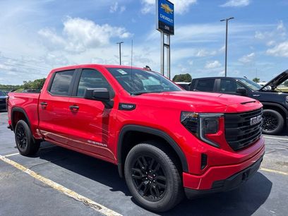 New 2026 GMC Sierra 1500 Pro w/ Graphite Edition