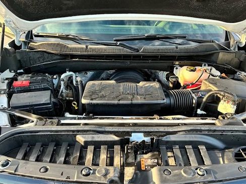 Used 2022 Chevrolet Silverado 1500 ZR2 w/ Technology Package image 6