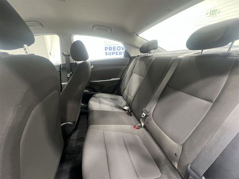 Used 2021 Hyundai Accent SE image 21