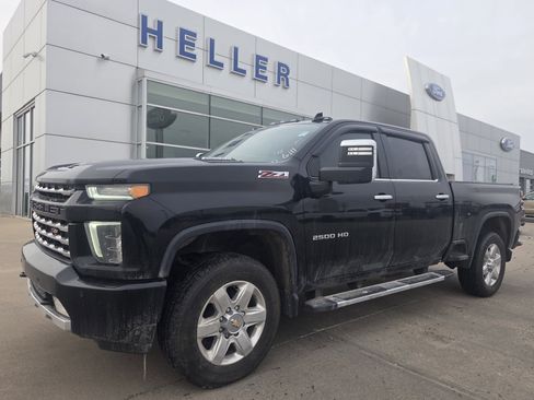 Used 2021 Chevrolet Silverado 2500 LTZ w/ Z71 Chrome Sport Edition image 3