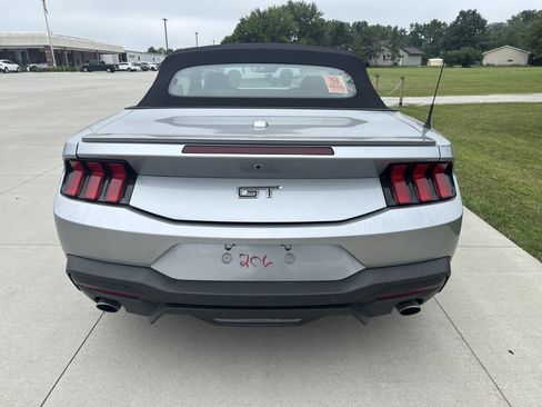 Used 2024 Ford Mustang GT Premium image 7