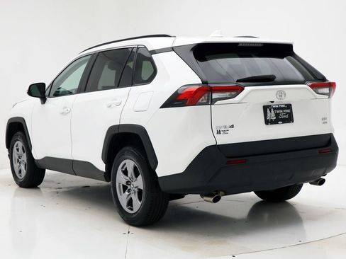 Used 2025 Toyota RAV4 XLE image 7