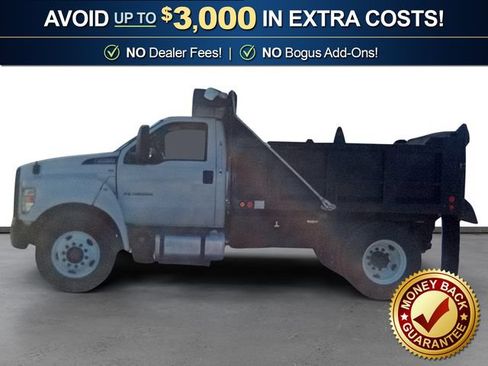 Certified 2019 Ford F750 2WD Regular Cab Super Duty image 2