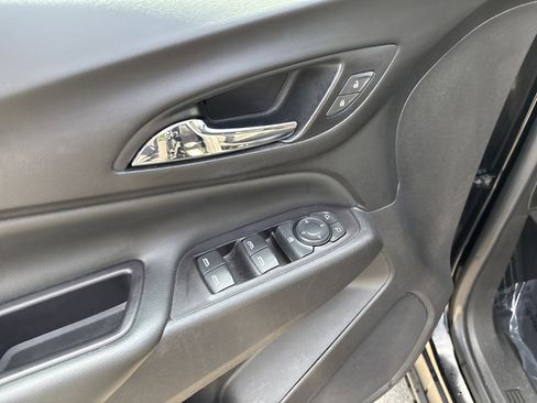 Used 2021 Chevrolet Equinox LT image 15