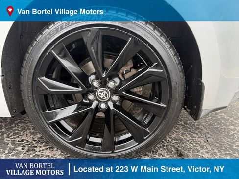 Used 2022 Toyota Corolla SE image 31