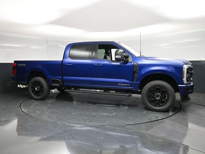 New 2026 Ford F250 Lariat w/ Black Appearance Package