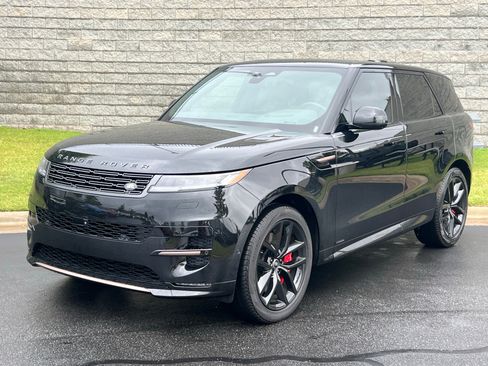 Used 2025 Land Rover Range Rover Sport Autobiography AWD/4WD image 2