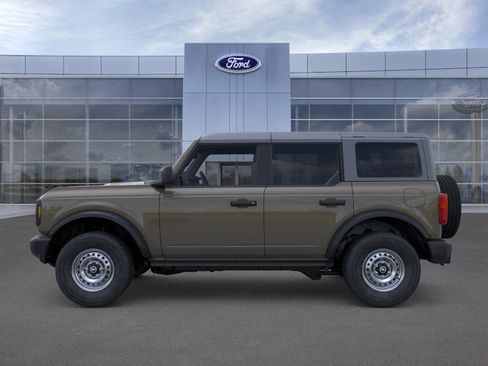 New 2025 Ford Bronco 4-Door image 3