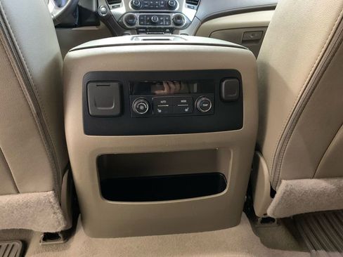 Used 2020 Chevrolet Suburban Premier w/ Max Trailering Package AWD/4WD image 25