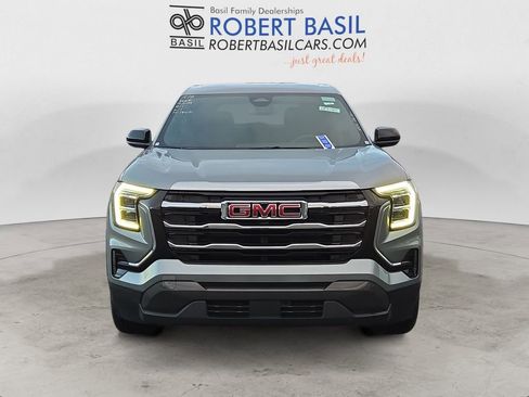 Used 2025 GMC Terrain Elevation image 8