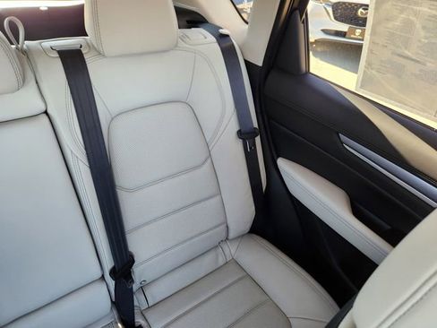 New 2025 MAZDA CX-5 AWD 2.5 S w/ Premium Plus Pkg image 15