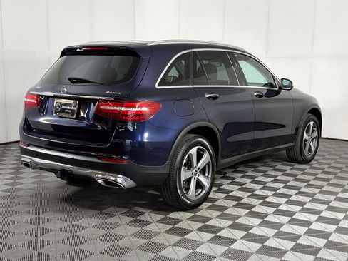 Used 2019 Mercedes-Benz GLC 300 4MATIC image 9