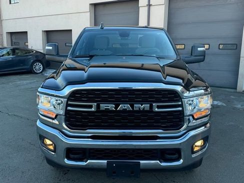 Used 2024 RAM 2500 Big Horn AWD/4WD image 2