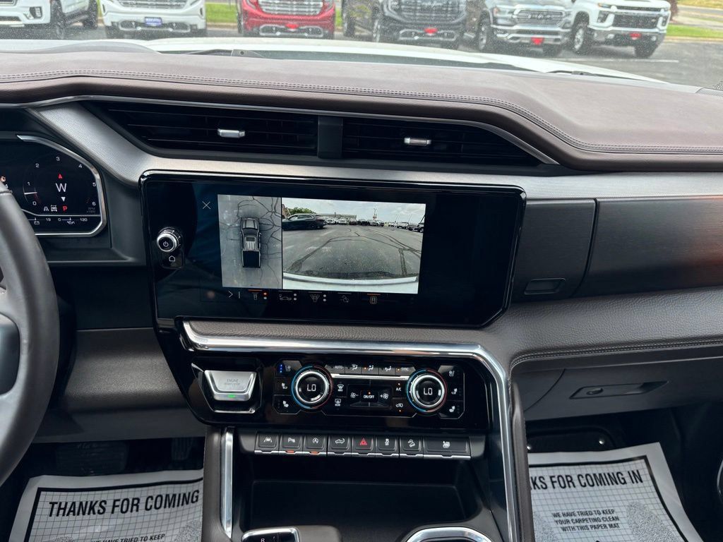 Used 2024 GMC Sierra 1500 Denali w/ Technology Package AWD/4WD image 20