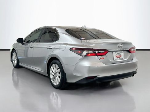 Used 2024 Toyota Camry LE w/ Convenience Package FWD image 6