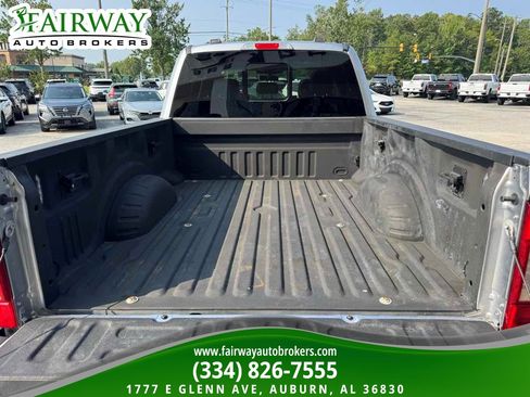 Used 2021 Ford F250 Lariat w/ Lariat Ultimate Package AWD/4WD image 25