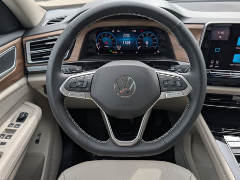 New 2026 Volkswagen Atlas SE AWD/4WD image 9