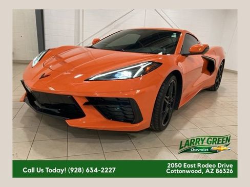 Used 2022 Chevrolet Corvette Stingray Coupe w/ 1LT image 1