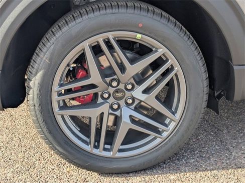 New 2026 Ford Explorer ST-Line w/ ST-Line Street Pack image 34