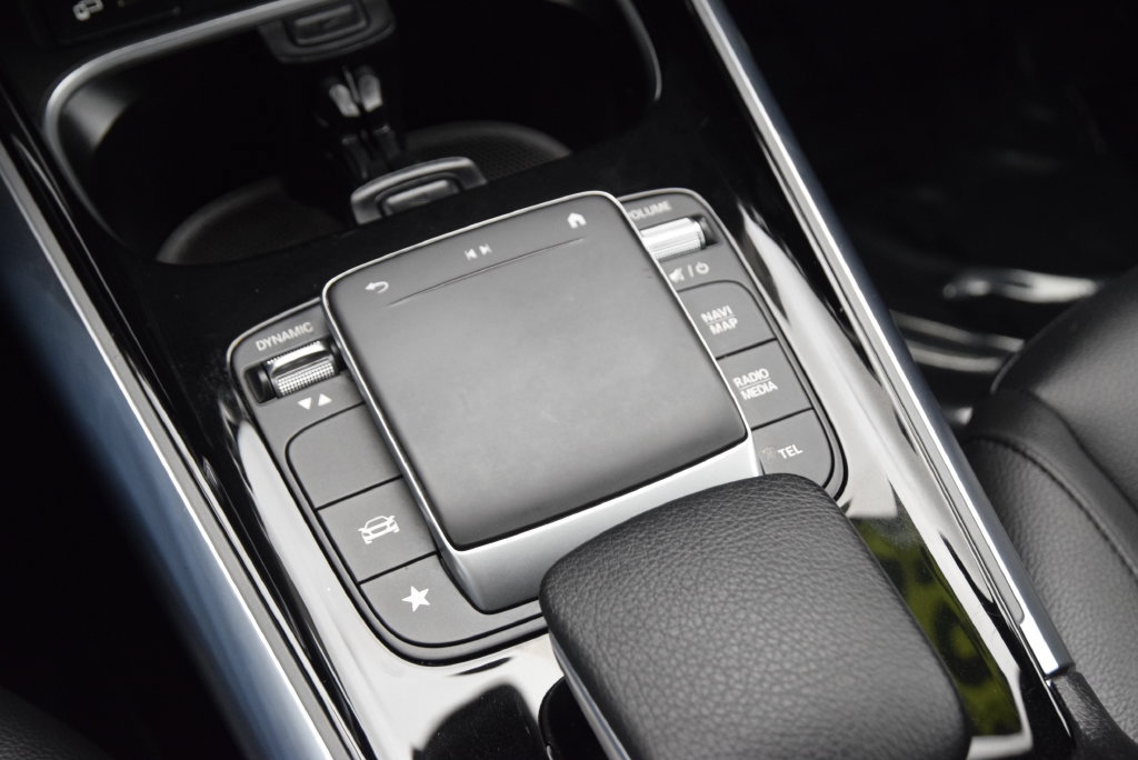 Used 2022 Mercedes-Benz GLA 250 image 32