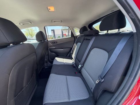 Used 2021 Hyundai Kona SEL AWD/4WD image 17