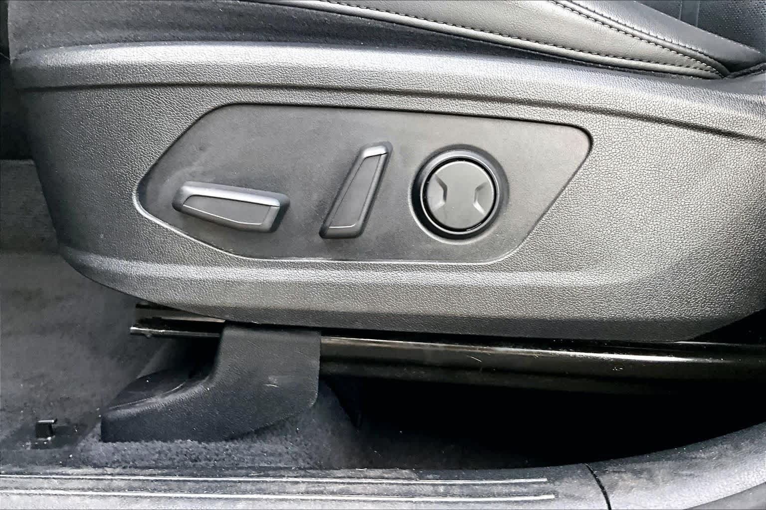 Used 2022 Kia Sorento S AWD/4WD image 33