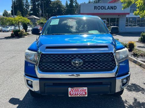 Used 2018 Toyota Tundra SR5 w/ SR5 Upgrade Package AWD/4WD image 5