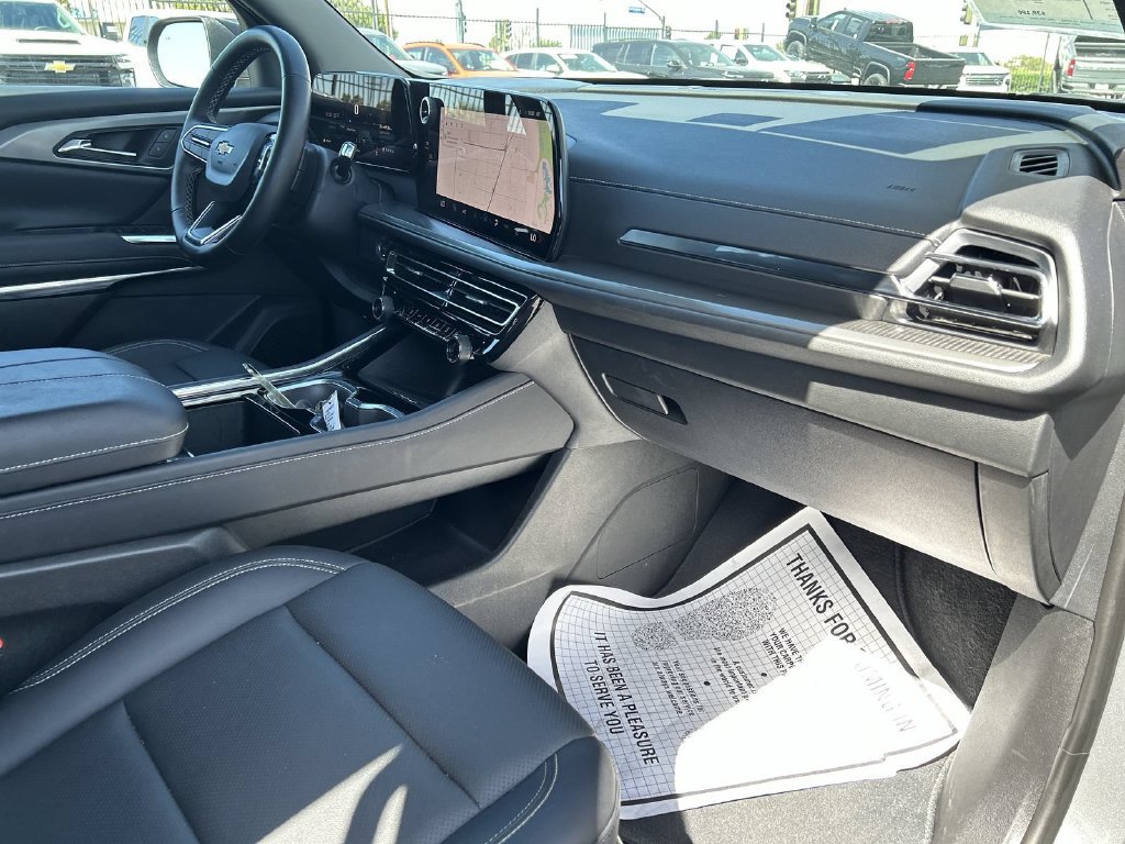 Certified 2026 Chevrolet Traverse LT FWD image 27